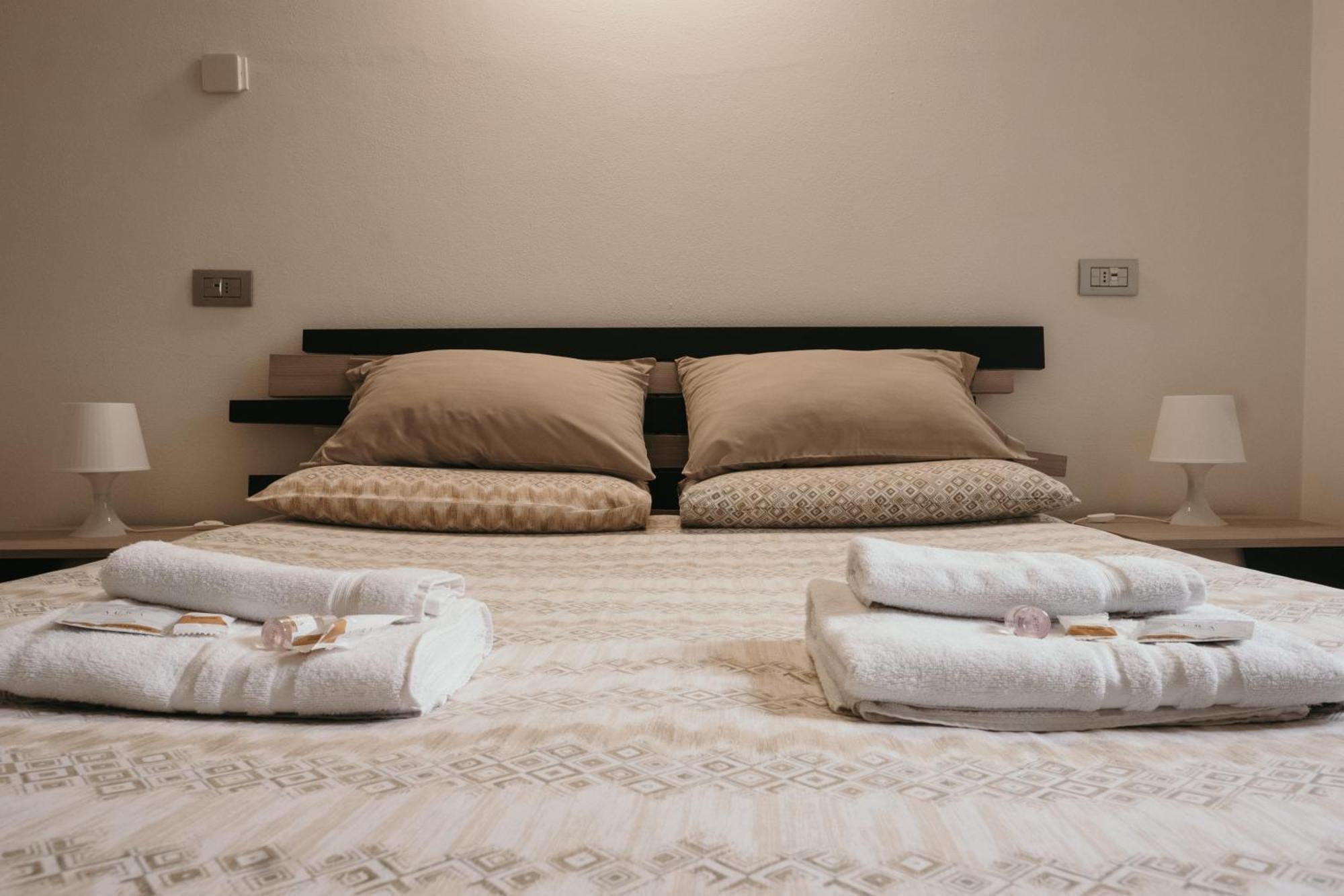 Charme Nel Borgo Di Bienno Di Design, Natura & Relax Екстер'єр фото